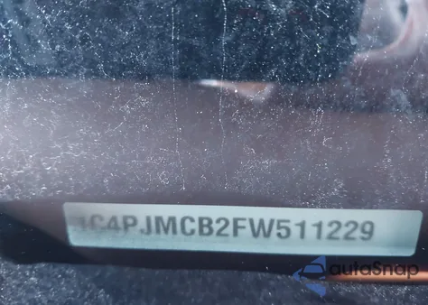 2015 Jeep Cherokee Latitude z USA, uszkodzony, nr VIN 1C4PJMCB2FW511229